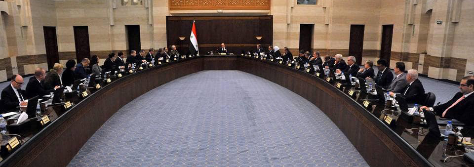 الوزير حمود يقدم عرضاً شاملاً حول عمل الوزارة خلال السنوات الثلاثة الماضية